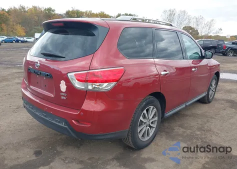 2015 Nissan Pathfinder Platinum/S/Sl/Sv z USA, uszkodzony, nr VIN 5N1AR2MM1FC682568